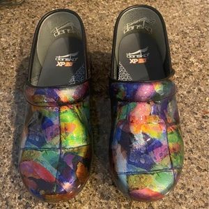 Dansko size 38